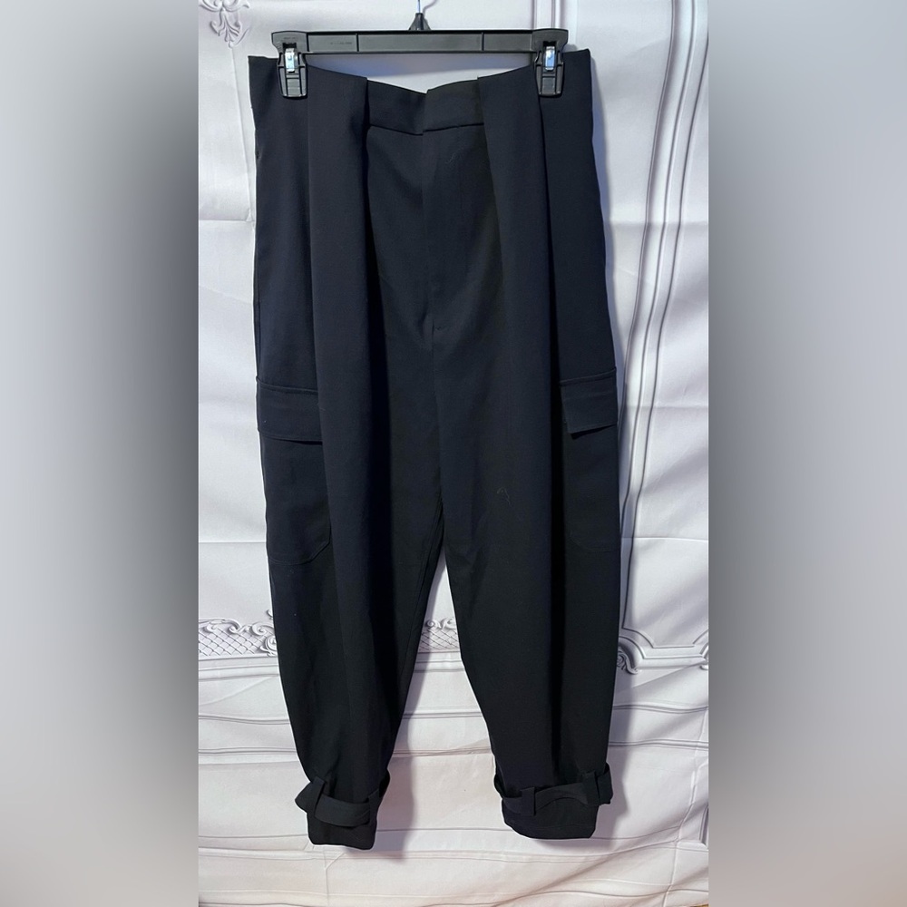 TREND NEW ! ZARA  PLEATED  CARGO PANTS 
🚨FIRM PRICE NO DISCOUNT ON THIS PANTS - Picture 15 of 16